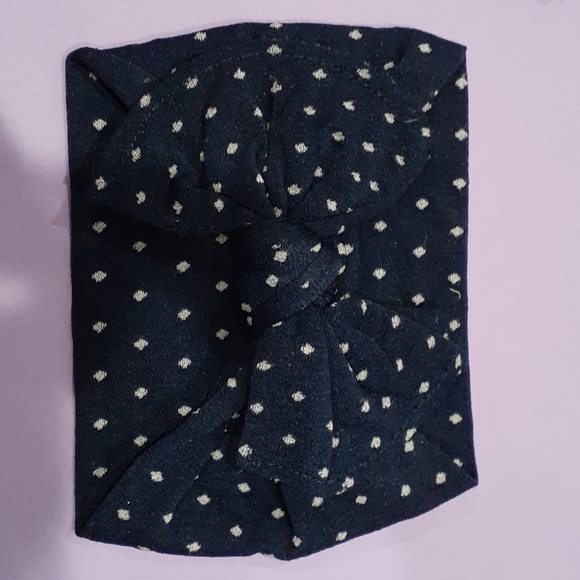 Bows - Picture 3 of 5